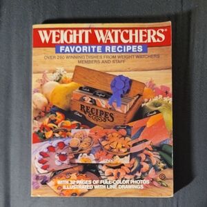Weight Watchers Favorite Recipes with Vibrant Cover